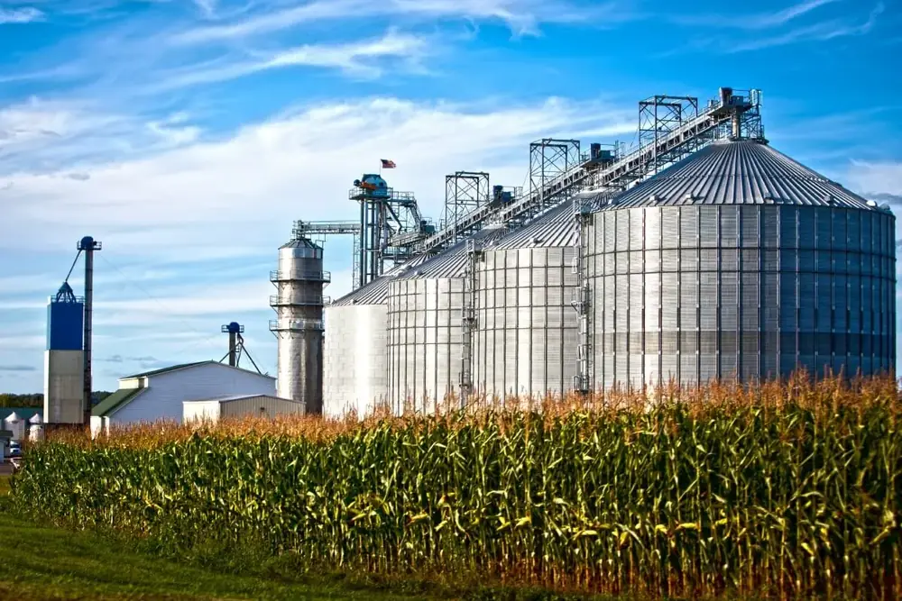 Silo agrícola atendido pela MOVOM